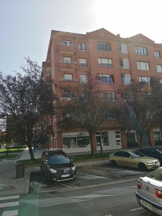 Andramari Tourist Home Parking& Wifi Amorebieta-Etxano Exteriér fotografie